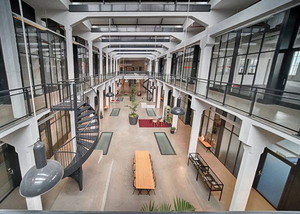 Anton-005 -Almelo-2026 Twenthe Gebouw Overzicht